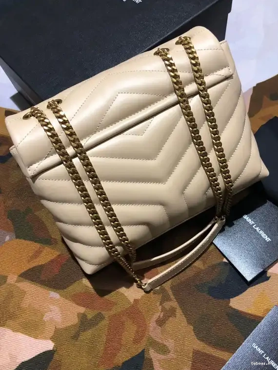 YSL LOULOU SMALL 0526